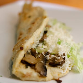 Quesadilla Al Comal