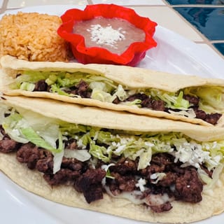 Quesadilla Al Comal Plate